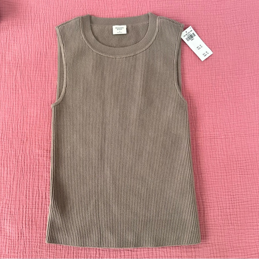 Abercrombie & Fitch Brown Tank Top size s nwt